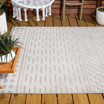 Xlendi High-low Pile Moroccan Geometric Indoor/outdoor Area Rug